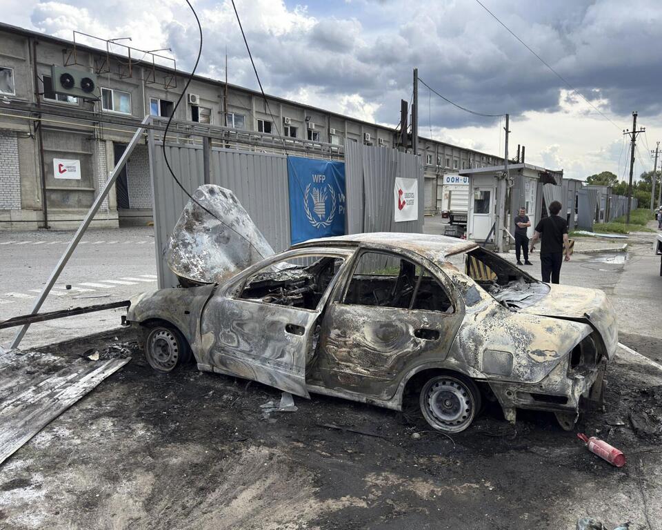 乌克兰第聂伯罗的联合国世界粮食计划署仓库遭伊斯坎德尔精确制导弹道导弹袭击。